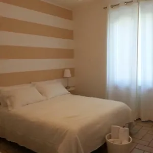 https://appartamento-con-giardino-dolcemare.hotelitalianriviera.com