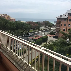 Minerva , Deiva Marina Italia